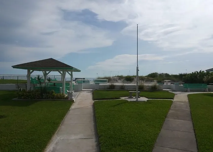 Surfside Cabanas/siesta Clearwater Beach